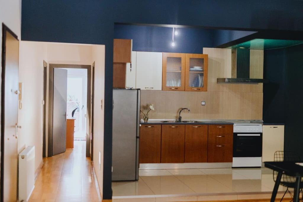 Cosy & Spacious Central Apartment Komotiní Extérieur photo